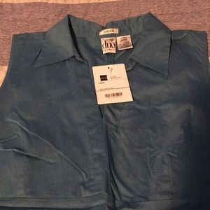 Duo Maternity sleeveless shirt